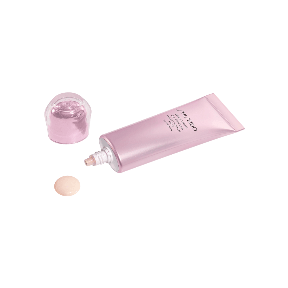 Shiseido White Lucent Day Emulsion Cream SPF23