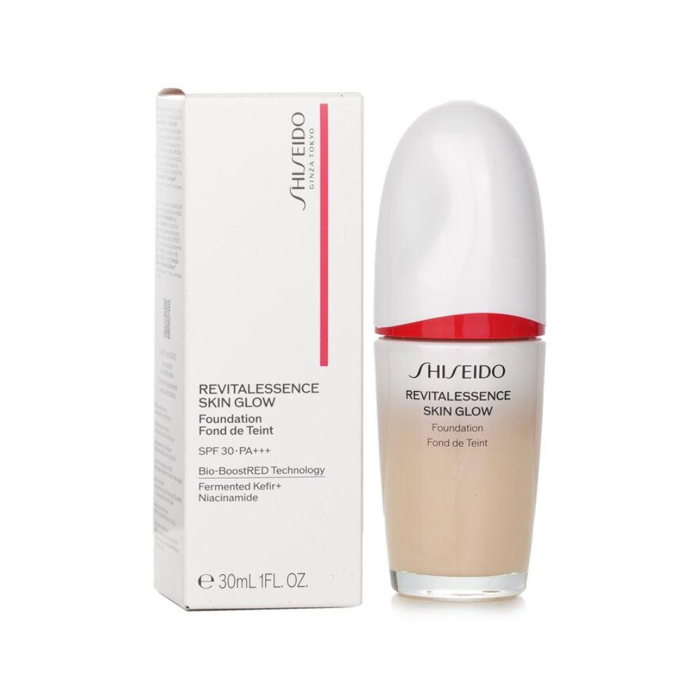 Shiseido Revitalessence Skin Glow Foundation FPS30